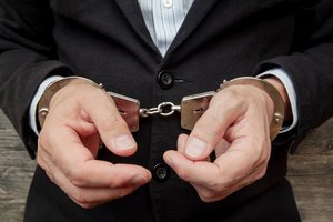 False arrest of a man in professional outfits